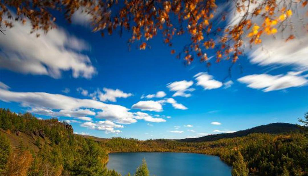 清代诗人赵翼一首唯美的诗,开篇两句很平淡,最后两句美得惊艳