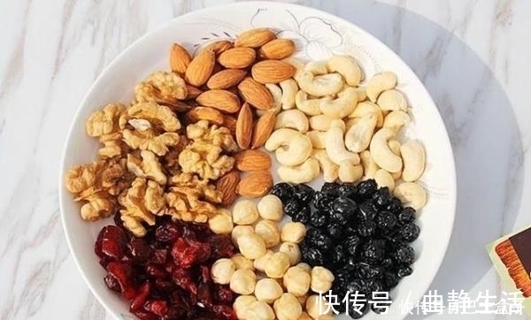 猪血|便秘不能光靠吃药,只需每天吃点“它”,通便排毒一身轻松