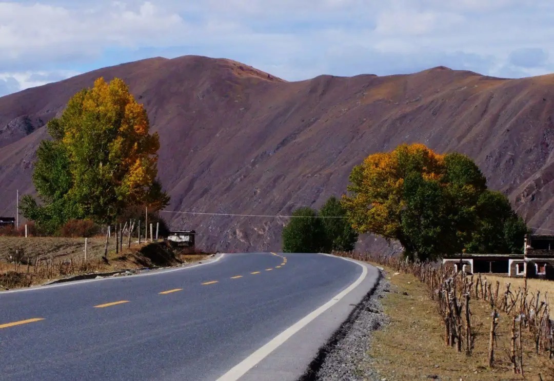 东川|11月去哪里赏秋？6个人少景美的旅行地，正是你要出发的方向