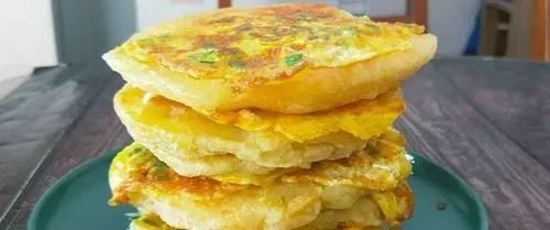 筷子|早餐饼的新吃法，不揉面不擀面，筷子一搅，比包子油条好吃，真香