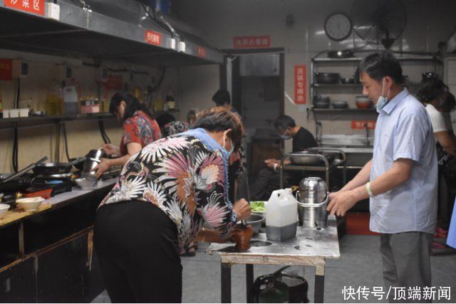 河南省肿瘤医院|一年盈利仅1000多元，他为啥坚持要开这家店?