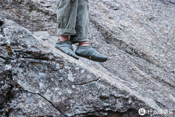 mega 他们说,你就是丑?他们也说,你就是科技!那五指鞋,你到底是什么?看我捋清了没!