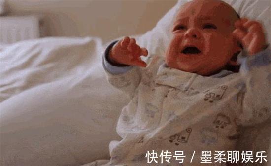 宝宝|宝宝频繁夜醒是正常现象原因宝妈别忽略,两步走让宝宝睡整夜