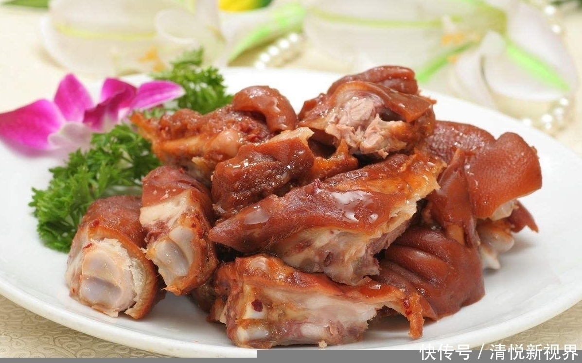 可口|红烧猪蹄时，记得加点它，猪蹄更容易炖烂，软糯可口更入味