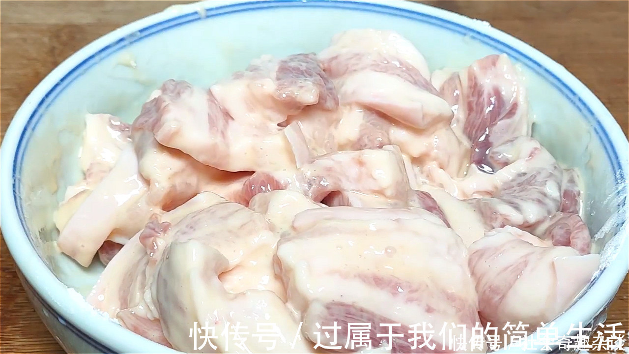 做法|五花肉不要红烧了,试试这个秘制做法,入口就化,一上桌就被抢光