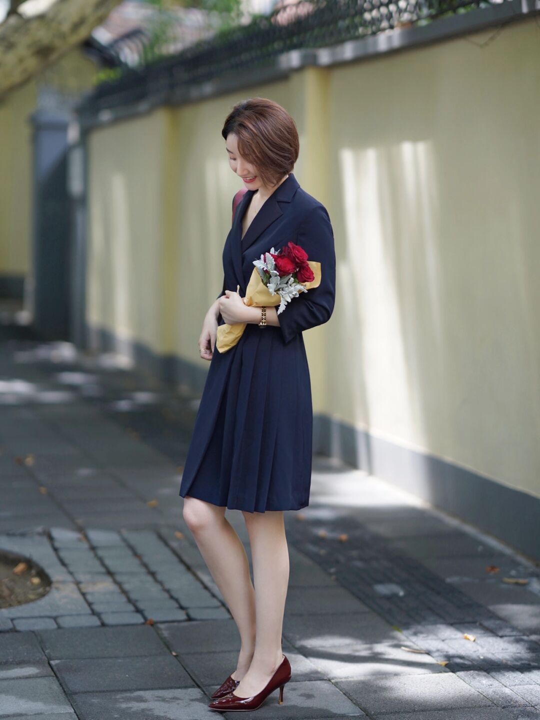 气质|小个子女生如何穿显高?条纹衫配牛仔裤显瘦还提升气质,高级洋气