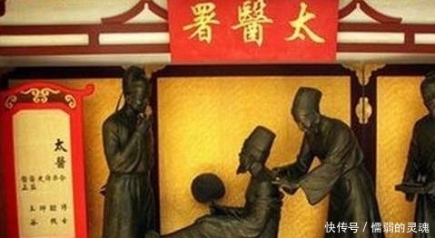 后宫|在古代，为什么太医可以随意出入后宫，皇帝却一点不担心？