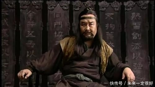 《笑傲江湖》中,如果单论武功水平,左冷禅能排第几?