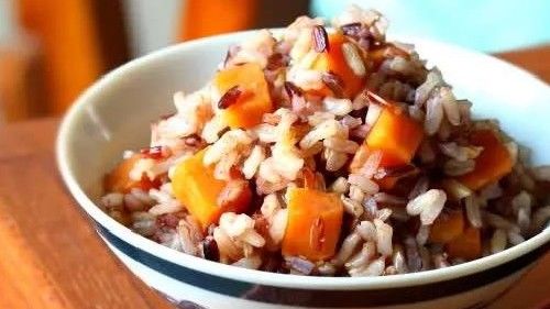 山药、土豆靠边站，它才是“地下宝物”！但这3类人尽量不要吃，易伤胃！