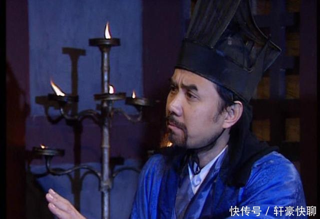 刘备|庞统投奔刘备是否出于真心？种种行为惹人怀疑，身份或是东吴间谍