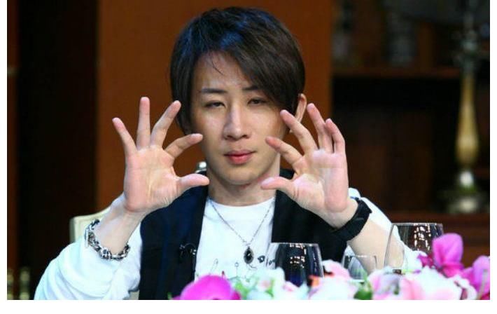 從一夜成名到“消失”在春晚，“大魔術(shù)師”劉謙到底經(jīng)歷了什么？