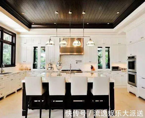 石膏板|吊顶是用铝扣板还是石膏板好这种材质易褪色还有毒!幸好选对了