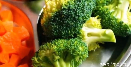 好吃|鸡肉最简单做法,不用炒,不红烧,简单一做,好吃过瘾!