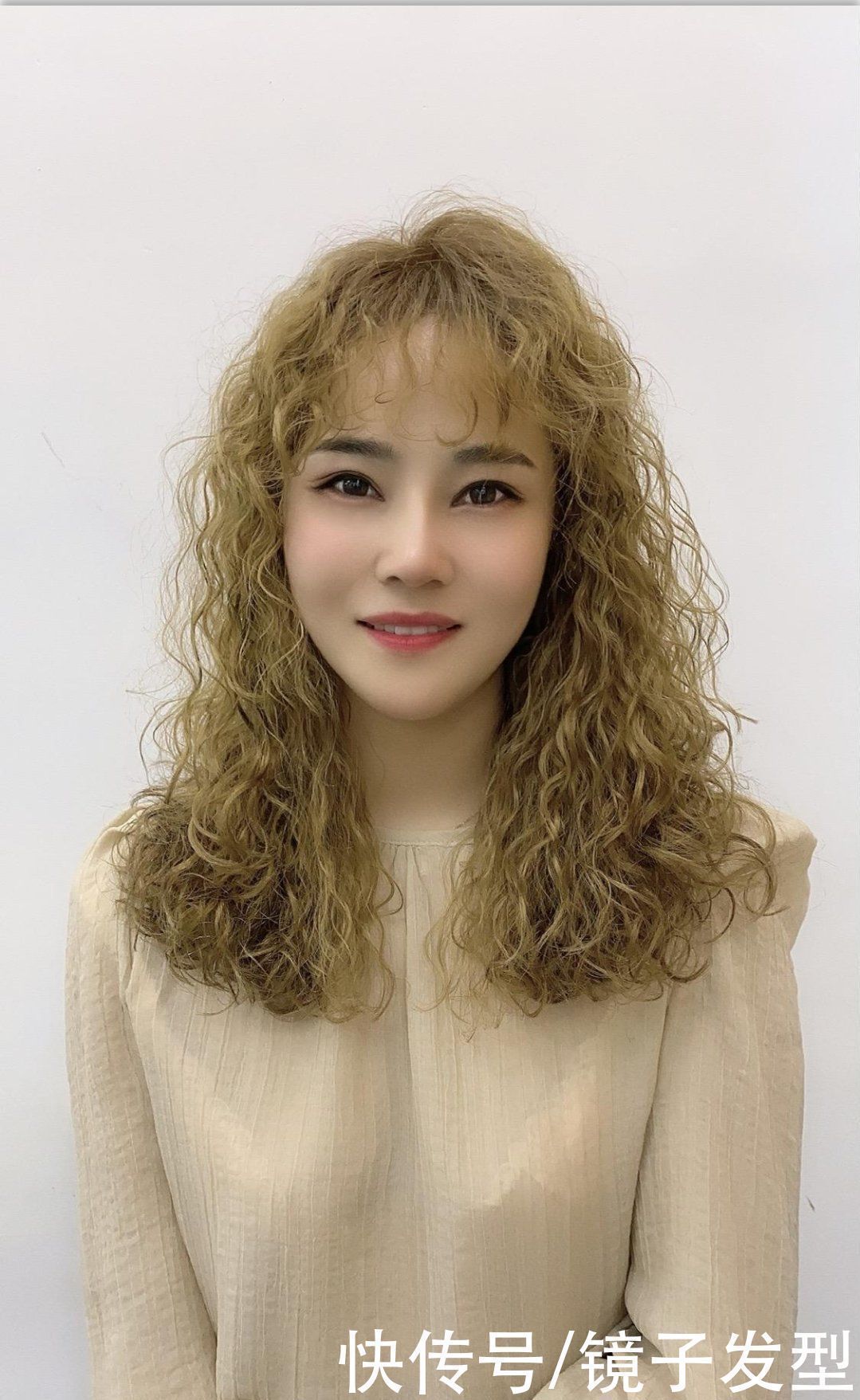 染发|“最女神”发型27款,无论直卷都很美,爱美女性都喜欢