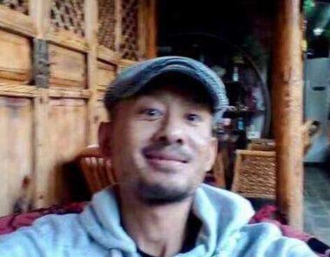 從一夜爆紅到身敗名裂,消失5年的“假農民”阿寶,又曝新情況