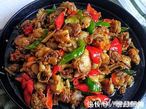 青豆|拌在米饭里，香爆了的炒菜，鲜美开胃，隔三差五吃一次，真过瘾