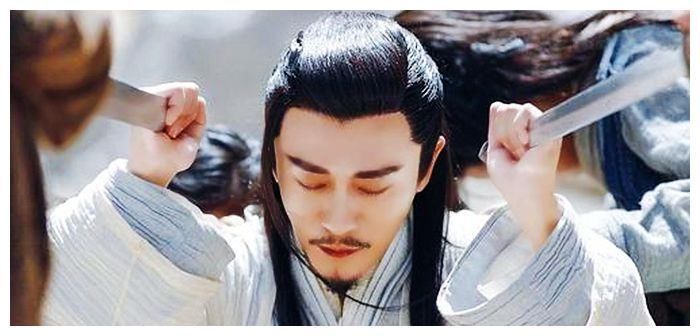 韦一笑#杨逍、韦一笑为何消失了?你看追杀他们的是谁,张三丰都得避开他