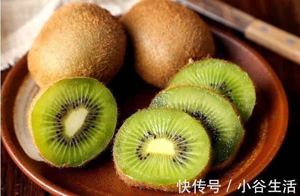 胃溃疡|肠胃不好的人这四种水果一定少碰，吃了简直就是在害自己！