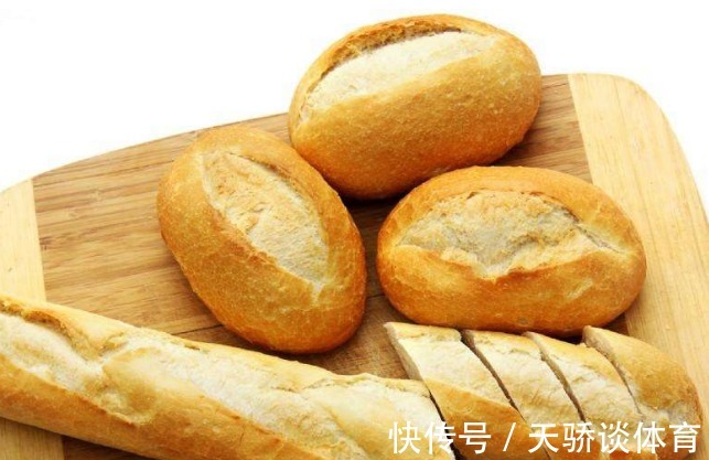 女性|3种常吃“掉头发”的食物,很多女性每顿吃,头发一抓一大把