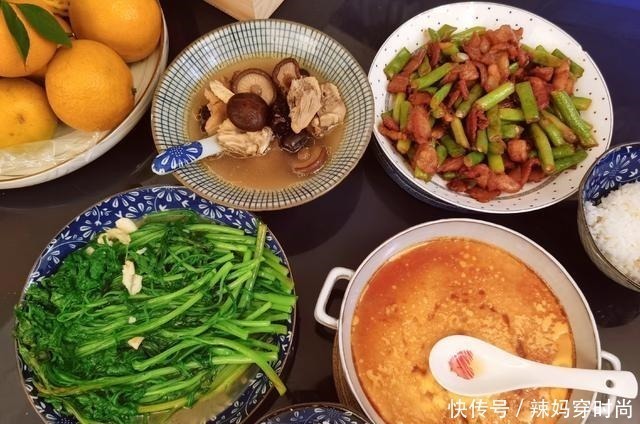 和儿子的晚餐，三菜一汤，花了90元，有人评论太奢侈