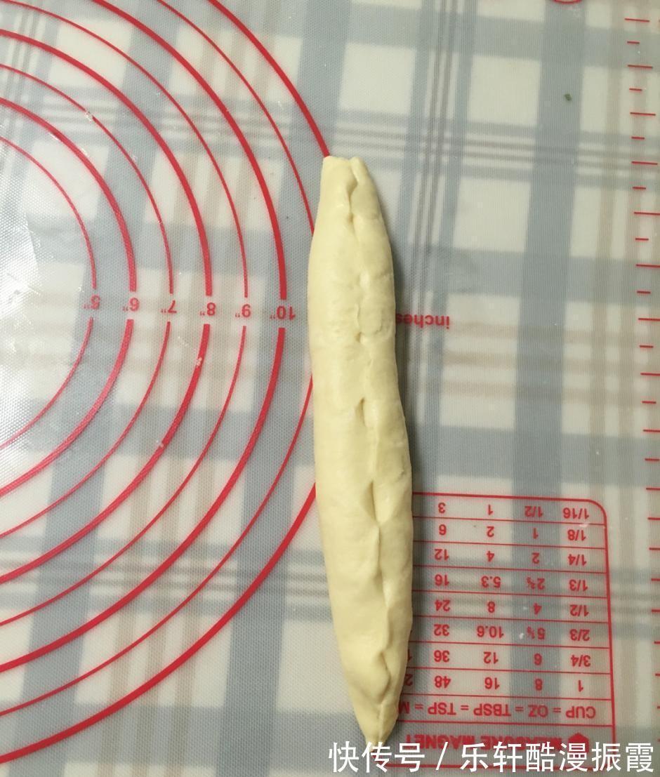 鸡蛋糖|腊肠火腿排包，美味营养，好吃健康