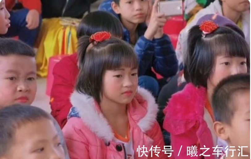 霸气侧漏|天真可爱!跳水三朵金花证件照曝光,全红婵表情严肃霸气侧漏