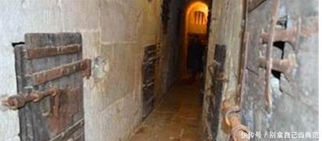 监狱|清朝监狱实况，女子脸上为啥要涂满黑灰真相很冷血