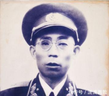 强占|老婆被强占,因报仇参军当上司令,功成名就回乡报仇!