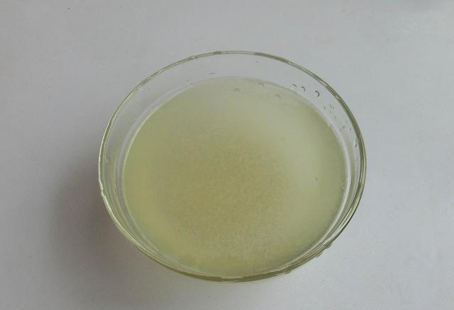 天越冷越爱吃的一锅腊肉煲，做法简单又好吃，鲜香汁美还特别下饭