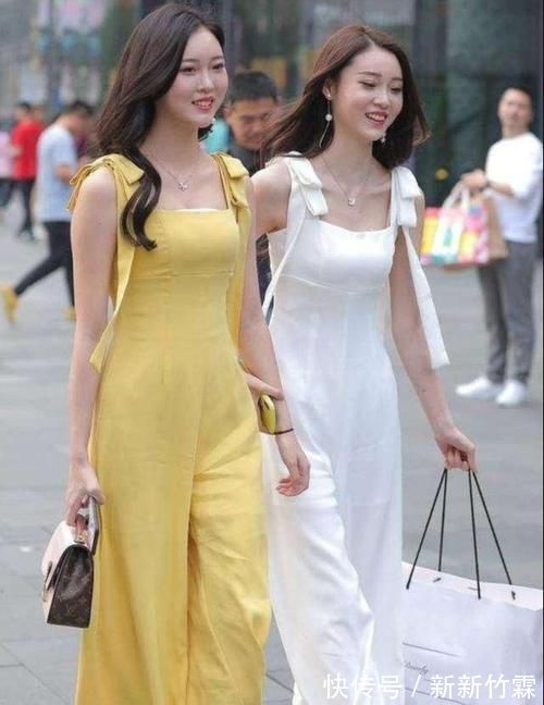 打底裤|连体衣想要穿出时尚的感觉，除了要注意颜色，还应该注意款式