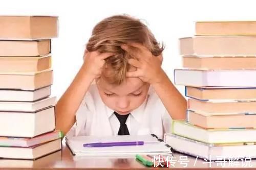 特点|孩子若有这“4个特点”,多数是潜在的学霸,偶尔贪玩也没关系