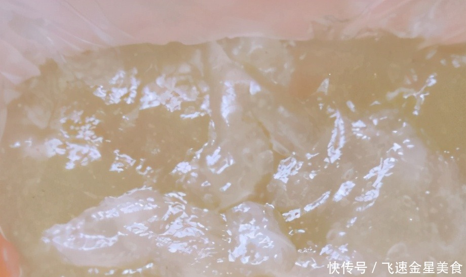 耐存放又便宜的食材,一次性多买些存着,一蒸一煎,蘸料吃特过瘾