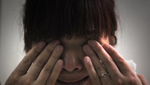 妈妈|妈妈下楼取快递,再回到家孩子已经“窒息离世”,一切都来不及了