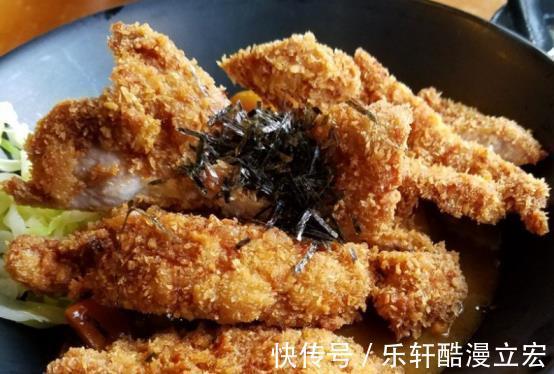 快手|做一道快手美食,茄汁猪扒饭制作起来很简单,材料也很少
