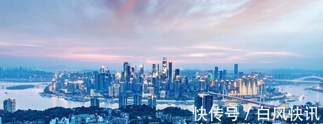 新房|房子是选“市中心的老房”还是选“郊区的新房”!