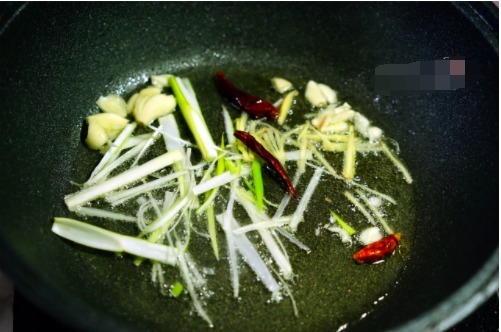 这菜4元一斤,却比牛肉还养人,老人孩子要多吃!