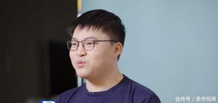 定局|UZI复出成定局，阿布直播表示：本来现在就能复出，都怪姿态