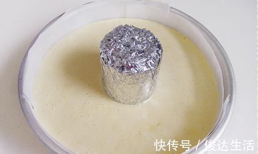 蛋糕|不夹生，不回缩，这样做的全蛋中空蛋糕，新手也可以一次成功