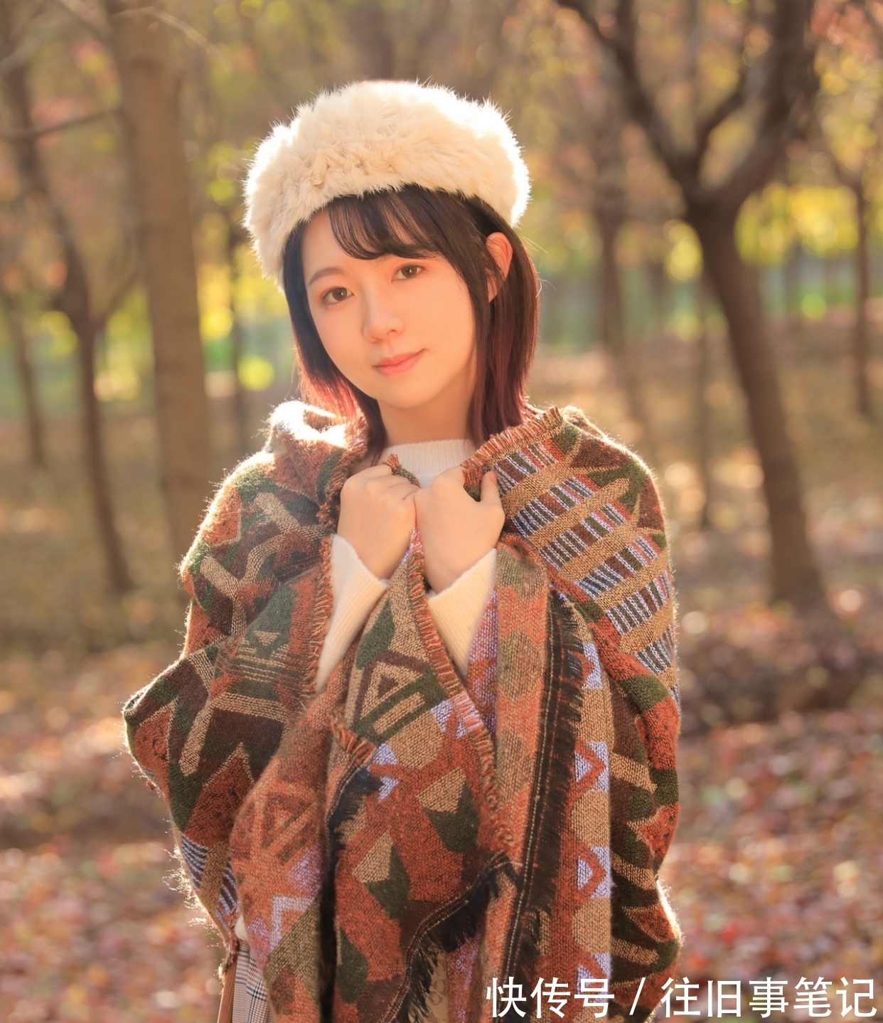 毛万里$七言绝句与格律:新寒凄骨吹仙藻,夜舞琼沙草木摧