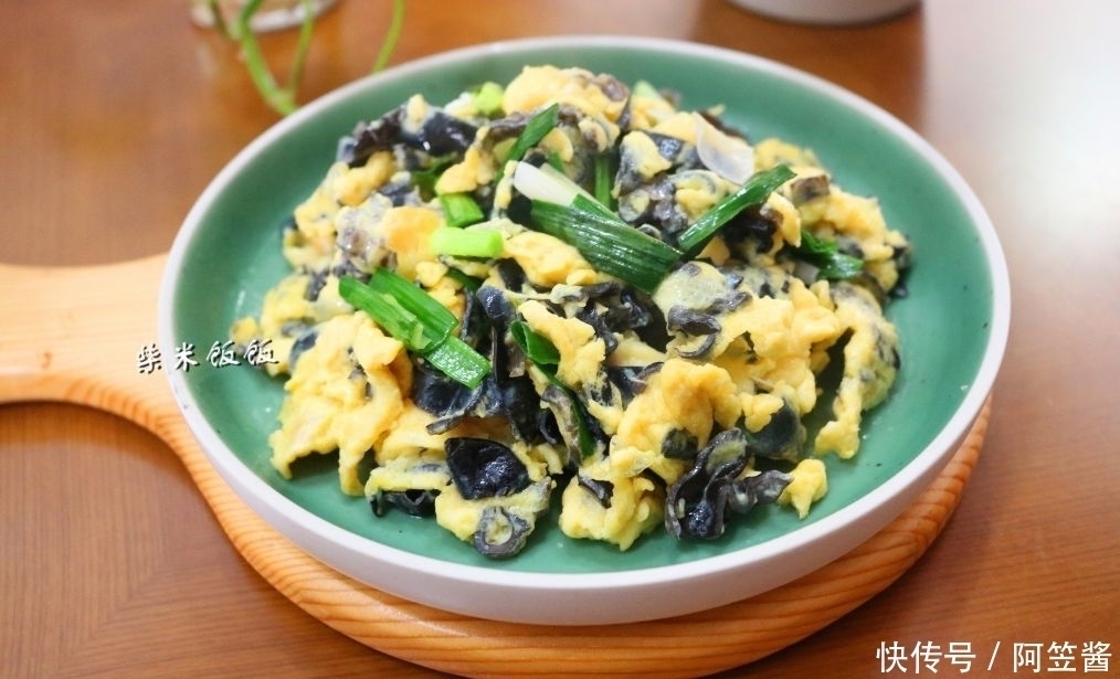 饭菜|特殊时期，这两种食材可以多囤一些，简单一炒就是下饭菜