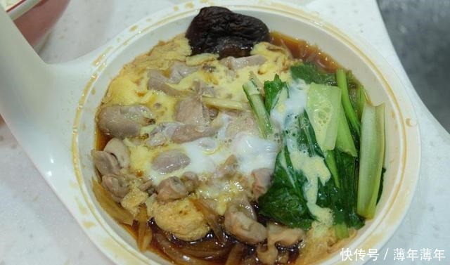 孩子|早餐这样做,孩子最爱吃,一大碗上桌,营养好吃又漂亮,看饿了