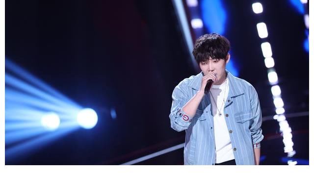 2021中國好聲音|《2021中國好聲音》董書含溫暖聲線治愈舞臺 時尚二度PK穩守席位