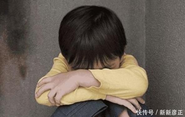 一起长大|从小被打大的孩子，跟没挨过打的孩子，长大后的差距十分明显