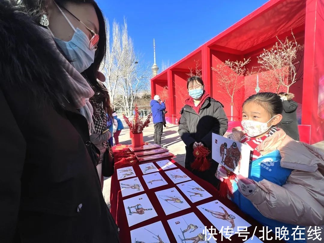 春节|大年初一，玉渊潭公园“萌”虎送福贺新春