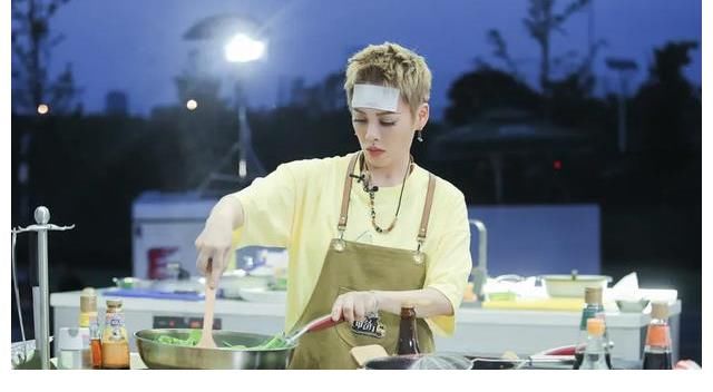 新人|干了5季《中餐厅》，为什么黄晓明还像一个新人？