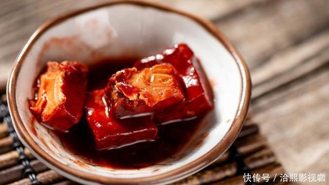 白腐乳|同样是腐乳，选白腐乳还是红腐乳别说没告诉你，以后别买错了