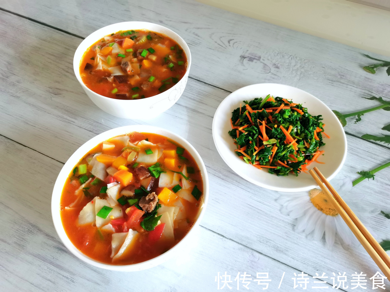 两口子的简单家常晚餐,肉香汤鲜,真的太香了,比吃大餐过瘾