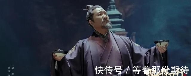 徐凤年&徐渭熊并非徐骁亲生女儿,徐骁为何如此怕她