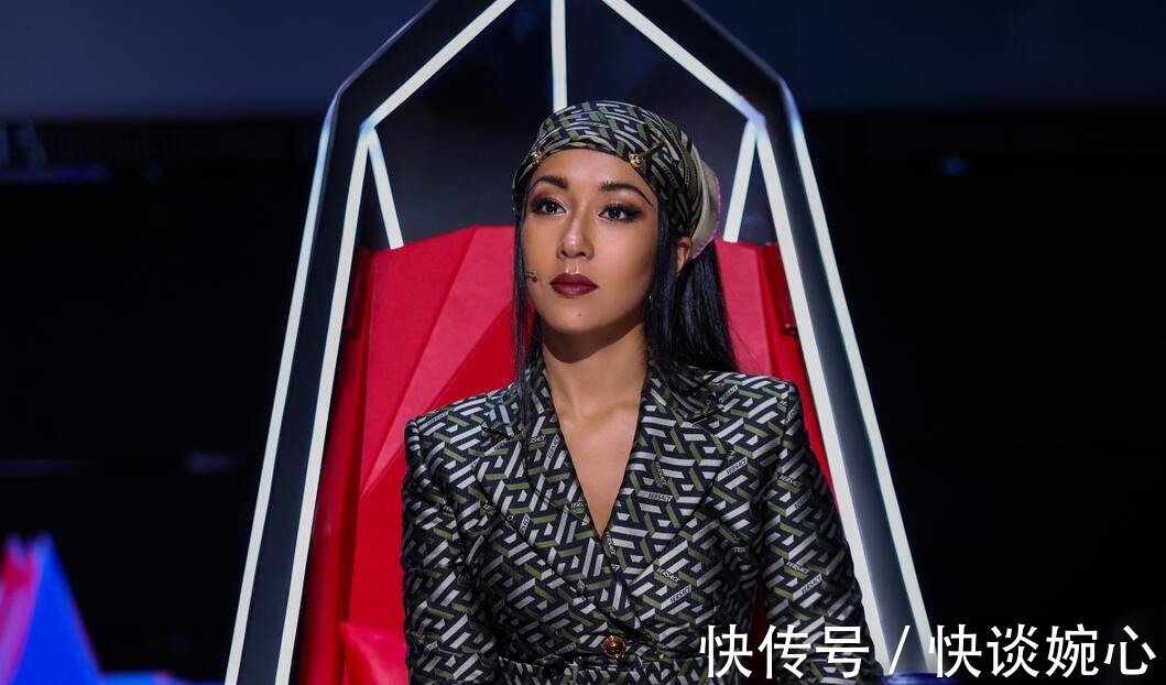 张碧晨|开口第一句就唱错歌词,这都能赢?《中国好声音》彻底变味儿了