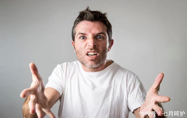 自测|雄激素偏低的男性,身体有哪些特征?希望你一个不占,不妨自测